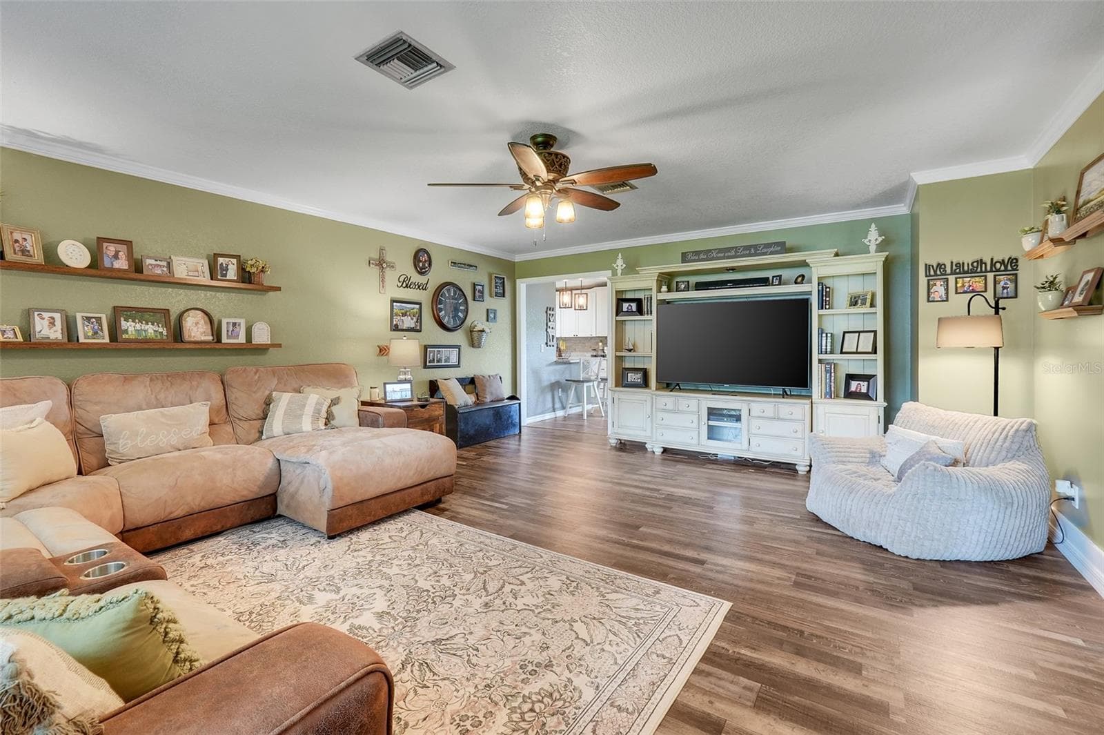 Single Family Residence at 31946 HARRIS RD, TAVARES, photo 14 of 46