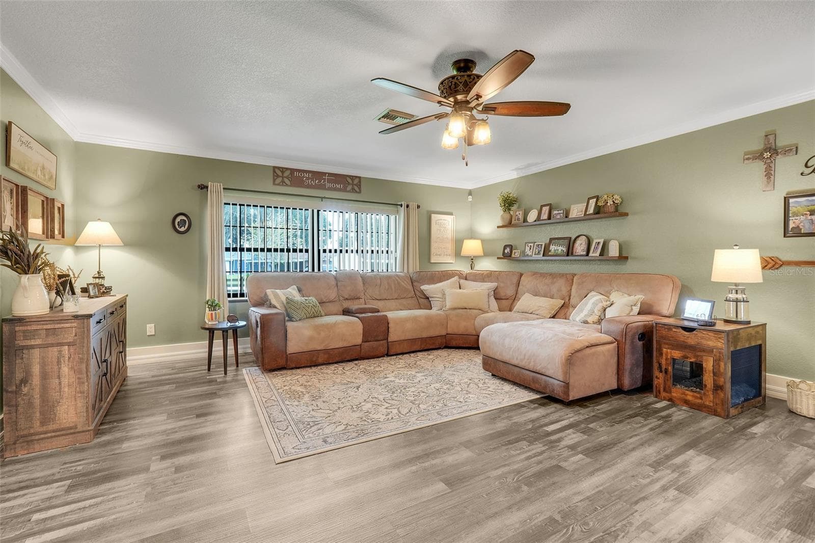 Single Family Residence at 31946 HARRIS RD, TAVARES, photo 16 of 46