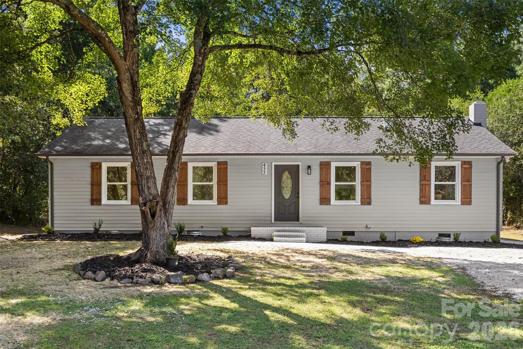 452 Riverdale Road