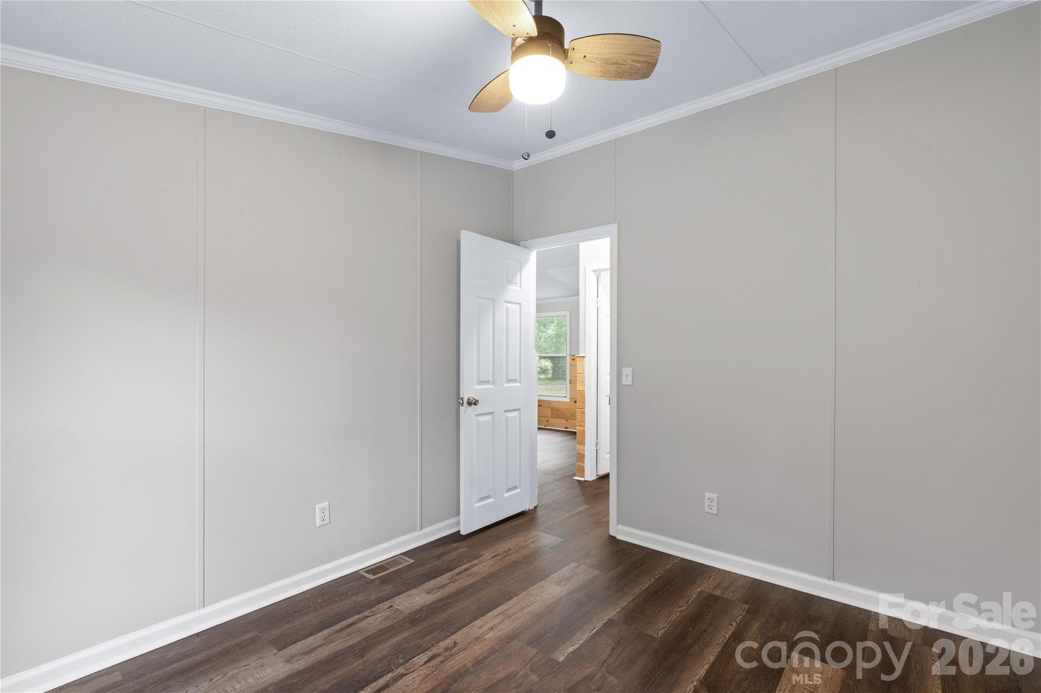 Single Family Residence at 6177 Shiloh Unity Road, Lancaster, photo 17 of 43