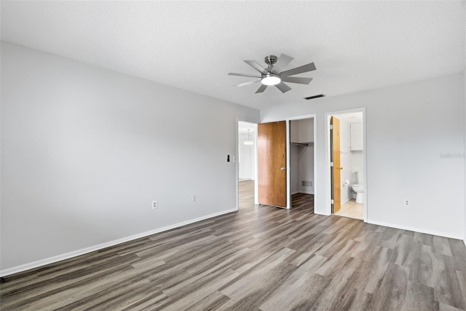 Condominium at 3981 MACEACHEN BLVD #330, SARASOTA, photo 22 of 42