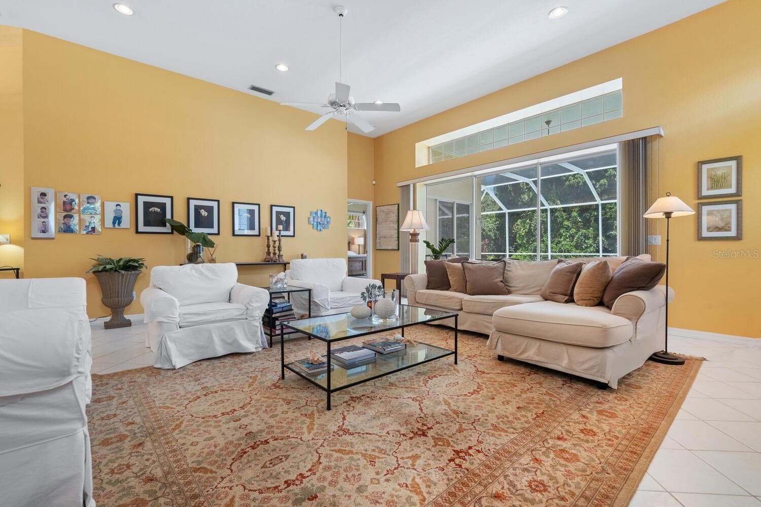 Single Family Residence at 4374 MIRABELLA CIR, BRADENTON, photo 13 of 71