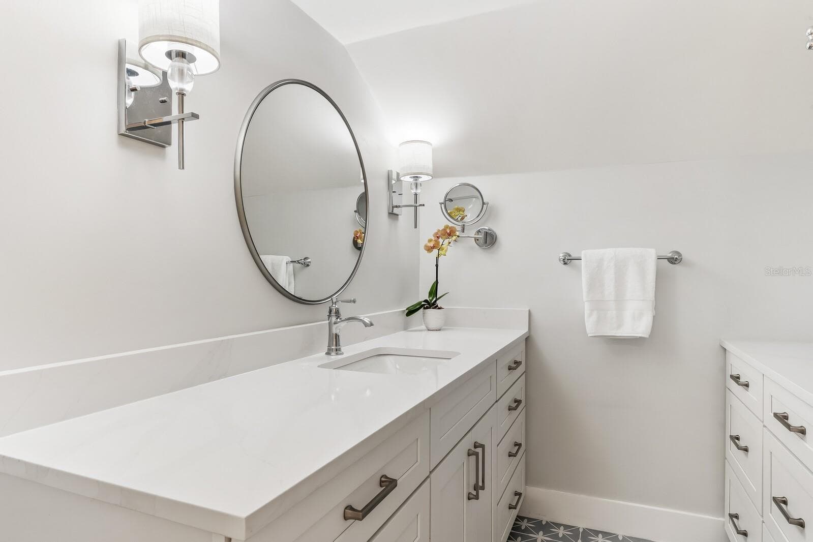 Loft Bathroom - 11000 PLACIDA RD #1073, PLACIDA