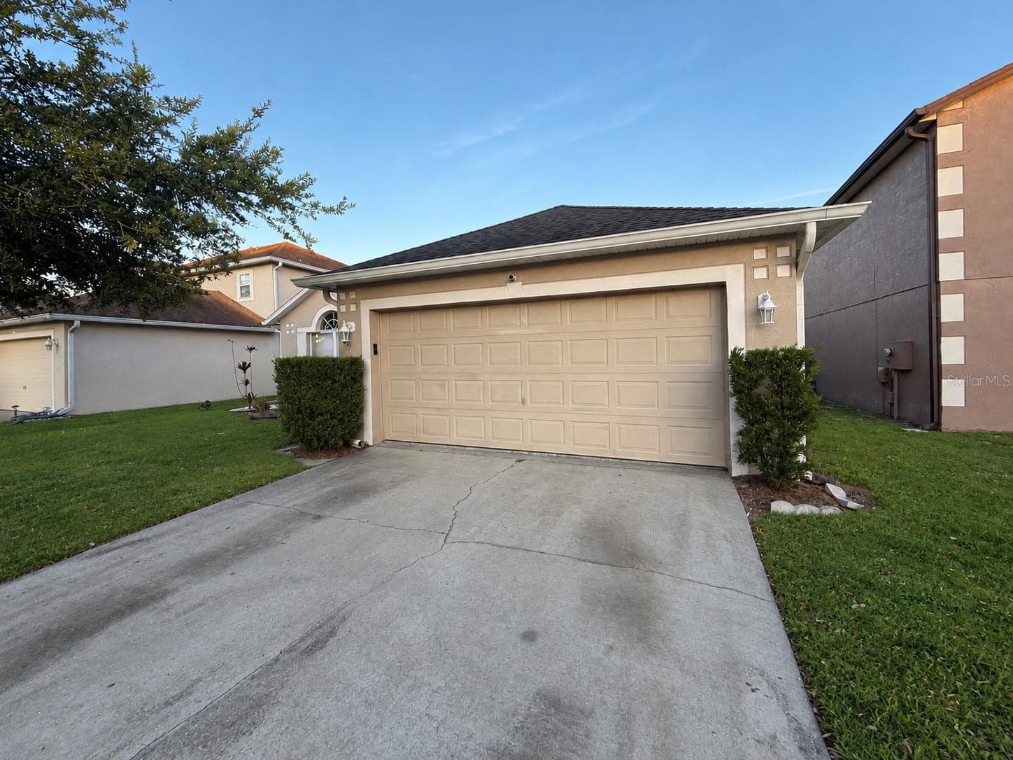 Single Family Residence at 11857 PETHRICK DR, ORLANDO, photo 3 of 41