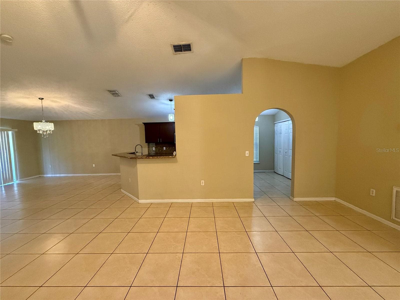 Single Family Residence at 11857 PETHRICK DR, ORLANDO, photo 7 of 41