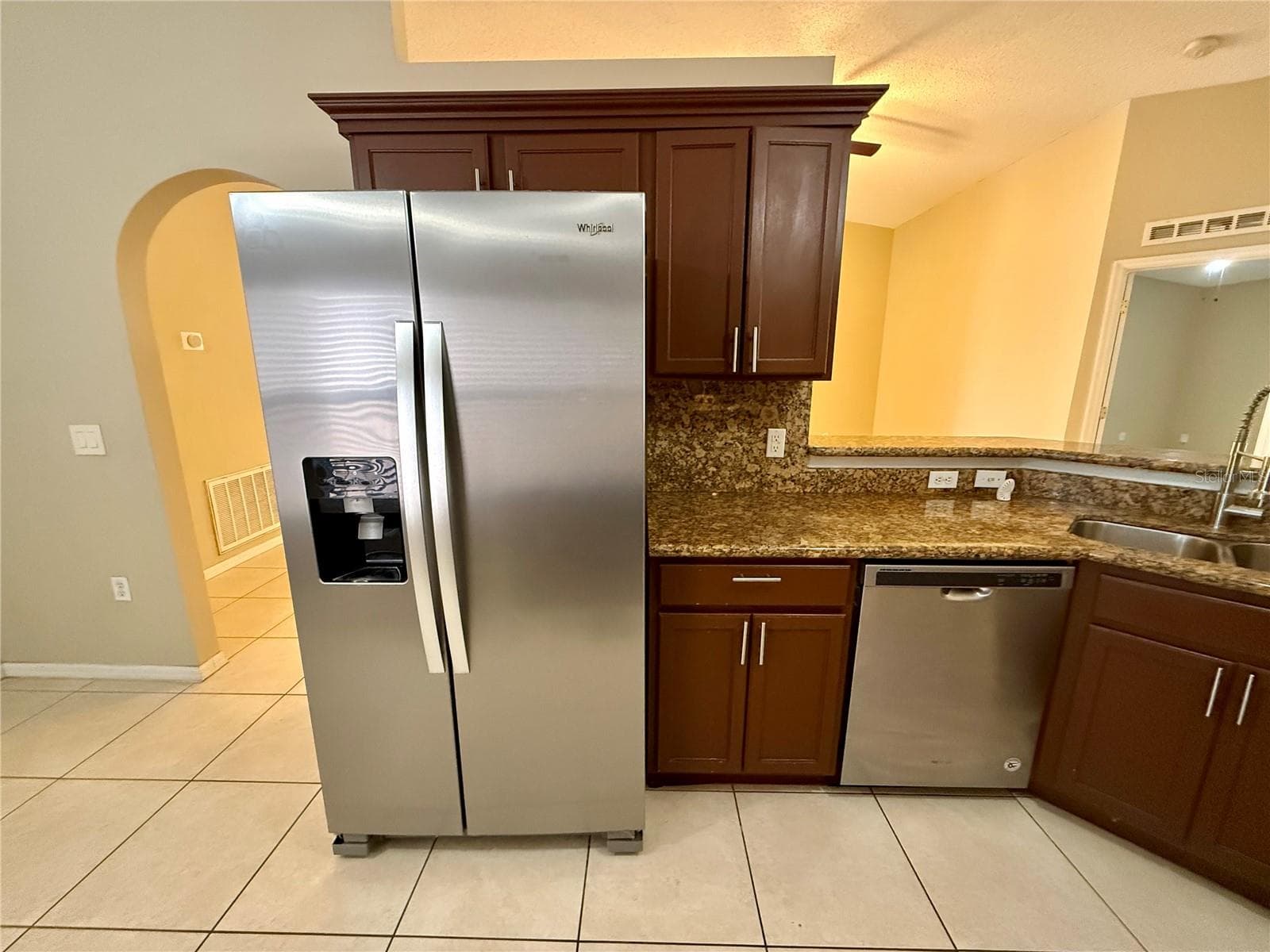 Single Family Residence at 11857 PETHRICK DR, ORLANDO, photo 10 of 41