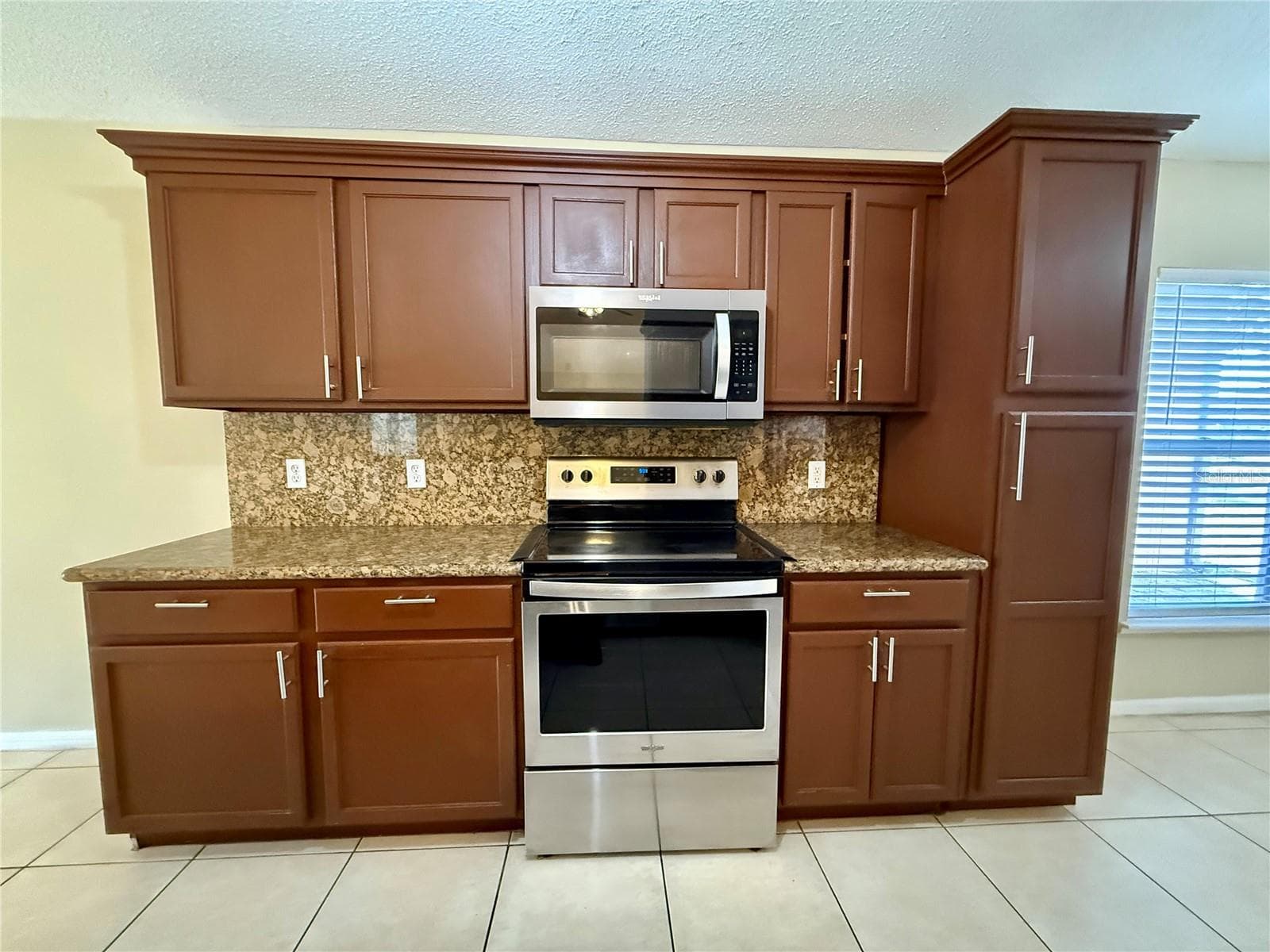 Single Family Residence at 11857 PETHRICK DR, ORLANDO, photo 11 of 41