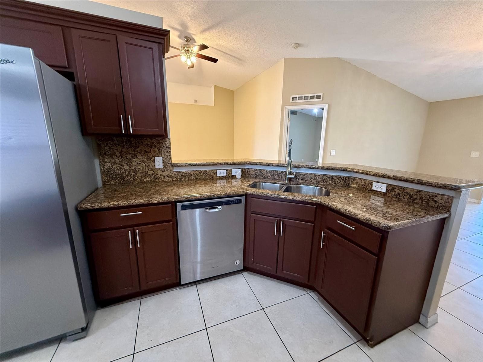 Single Family Residence at 11857 PETHRICK DR, ORLANDO, photo 14 of 41