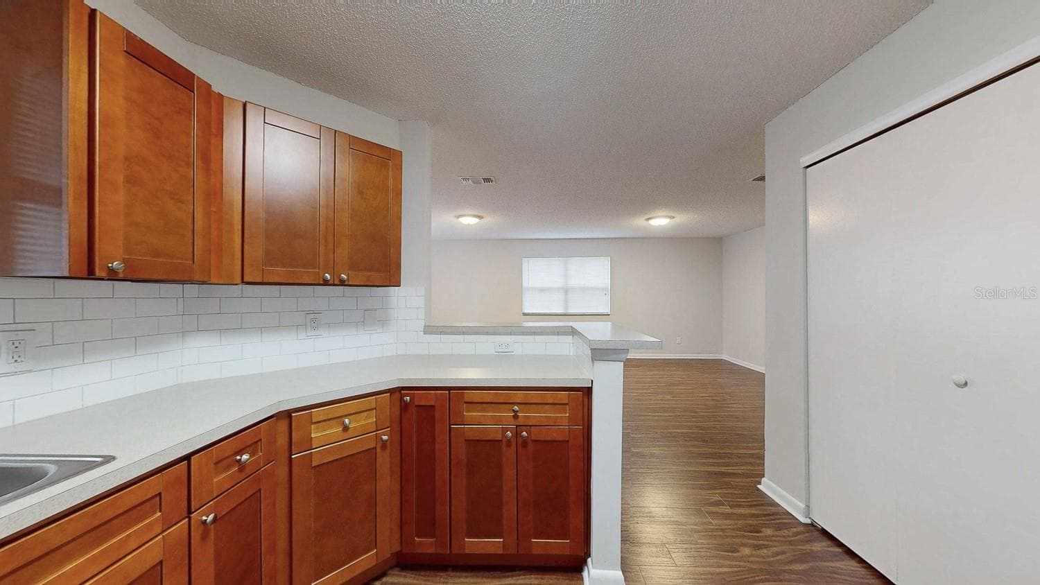 Single Family Residence at 3113 GORDON CT, TAMPA, photo 20 of 45