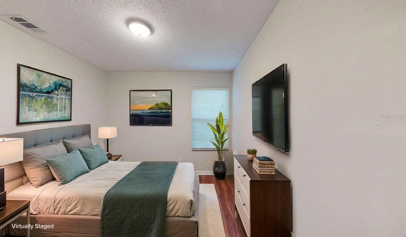 Virtually Staged - 3113 GORDON CT, TAMPA