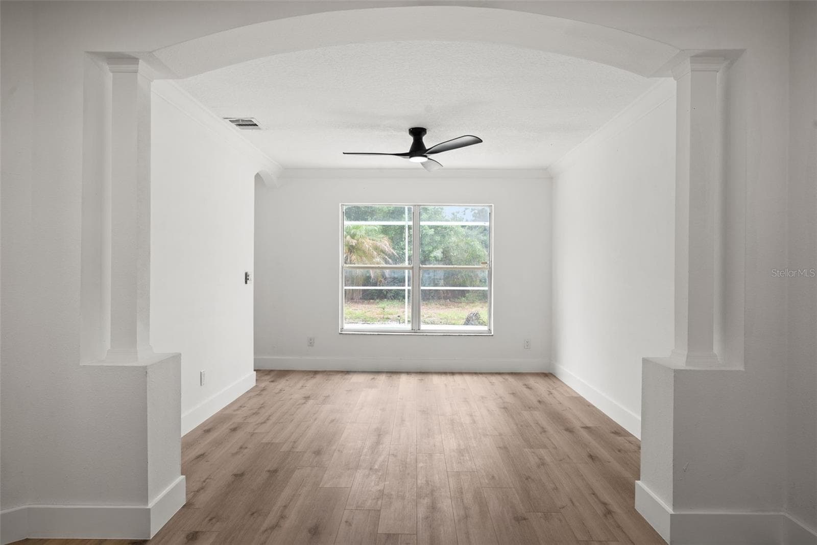 Single Family Residence at 10224 MERRIMAC MANOR DR, RIVERVIEW, photo 12 of 39