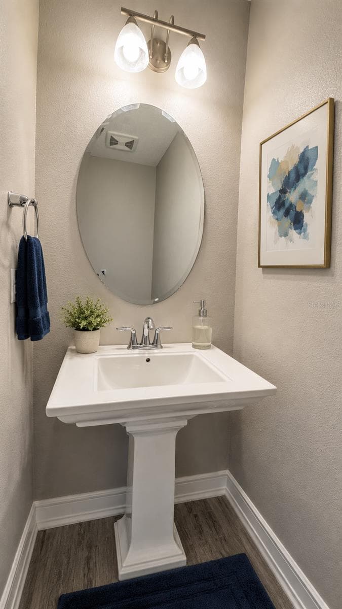 Townhouse at 302 CEDAR BARK LN, SANFORD, photo 7 of 30