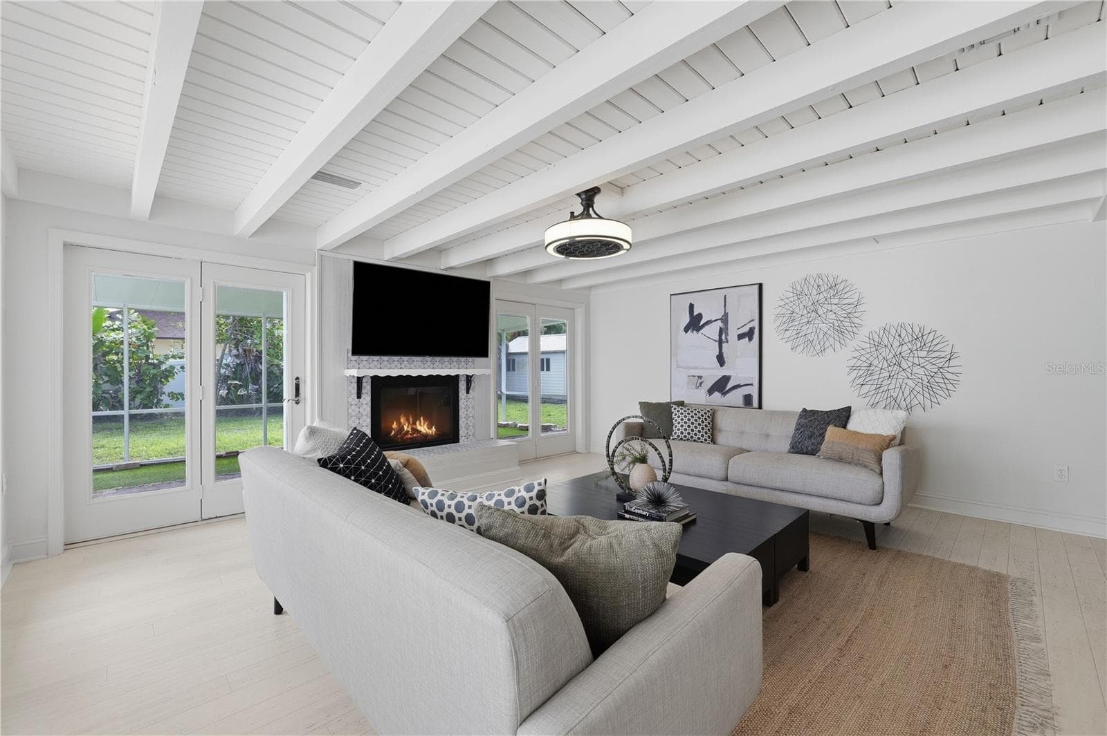 Single Family Residence at 1361 PINELLAS RD, BELLEAIR, photo 14 of 61