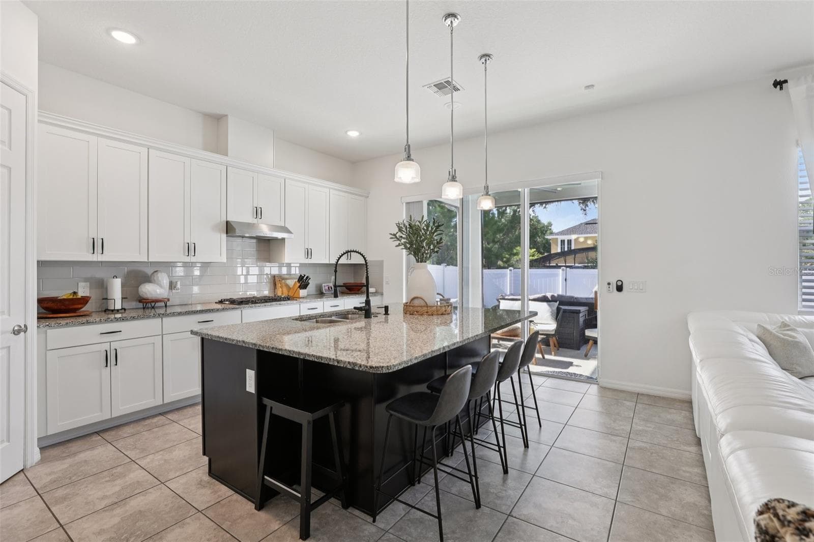 Single Family Residence at 2241 EMERALD SPRINGS DR, APOPKA, photo 11 of 15