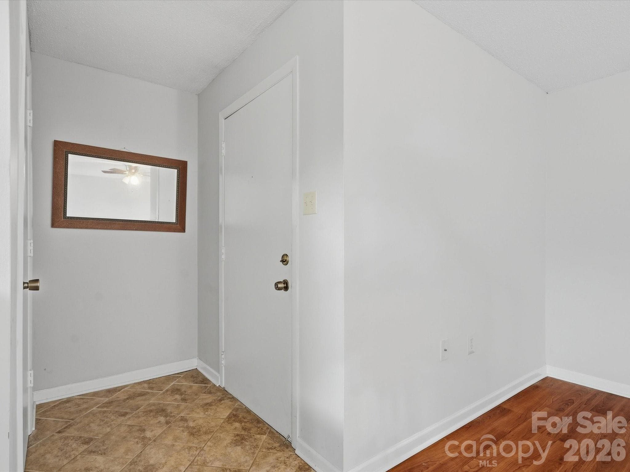 Condominium at 5024 Sardis Road, Charlotte, photo 7 of 36