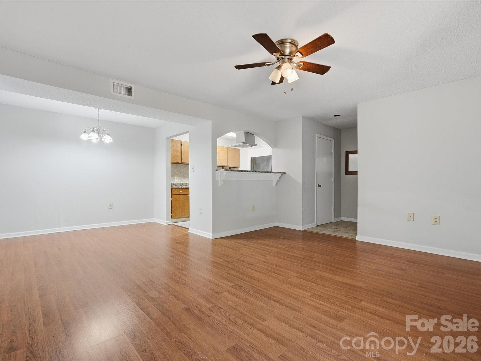 Condominium at 5024 Sardis Road, Charlotte, photo 13 of 36