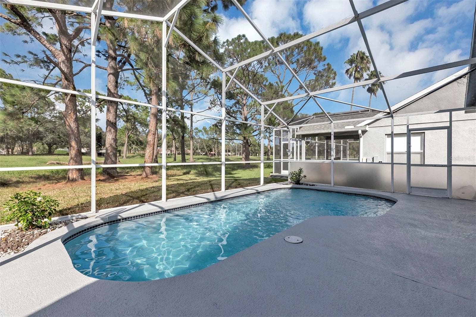Single Family Residence at 13712 DEVLIN CT, ORLANDO, photo 32 of 43