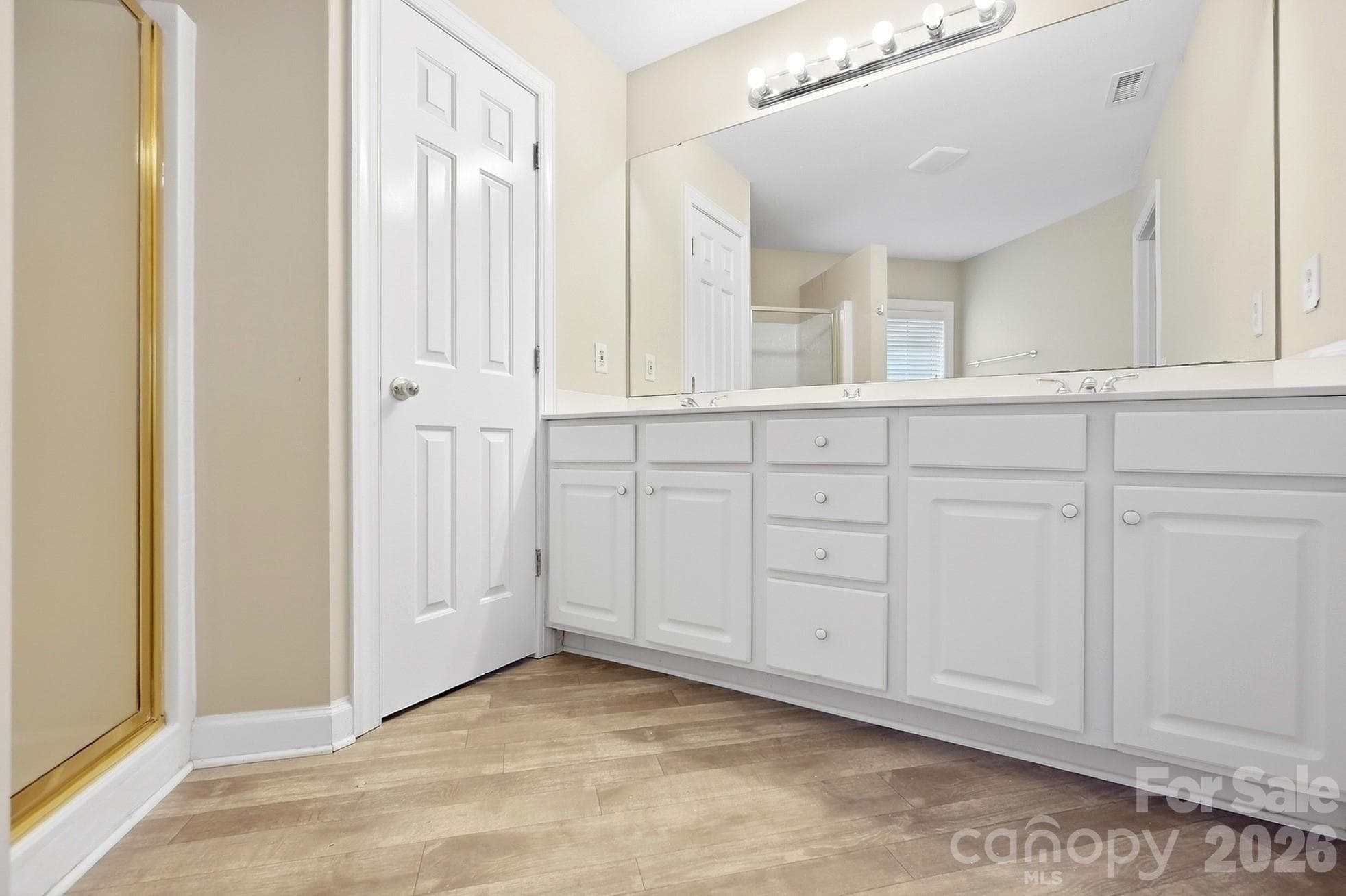 Single Family Residence at 14010 Wild Elm Road, Charlotte, photo 20 of 40