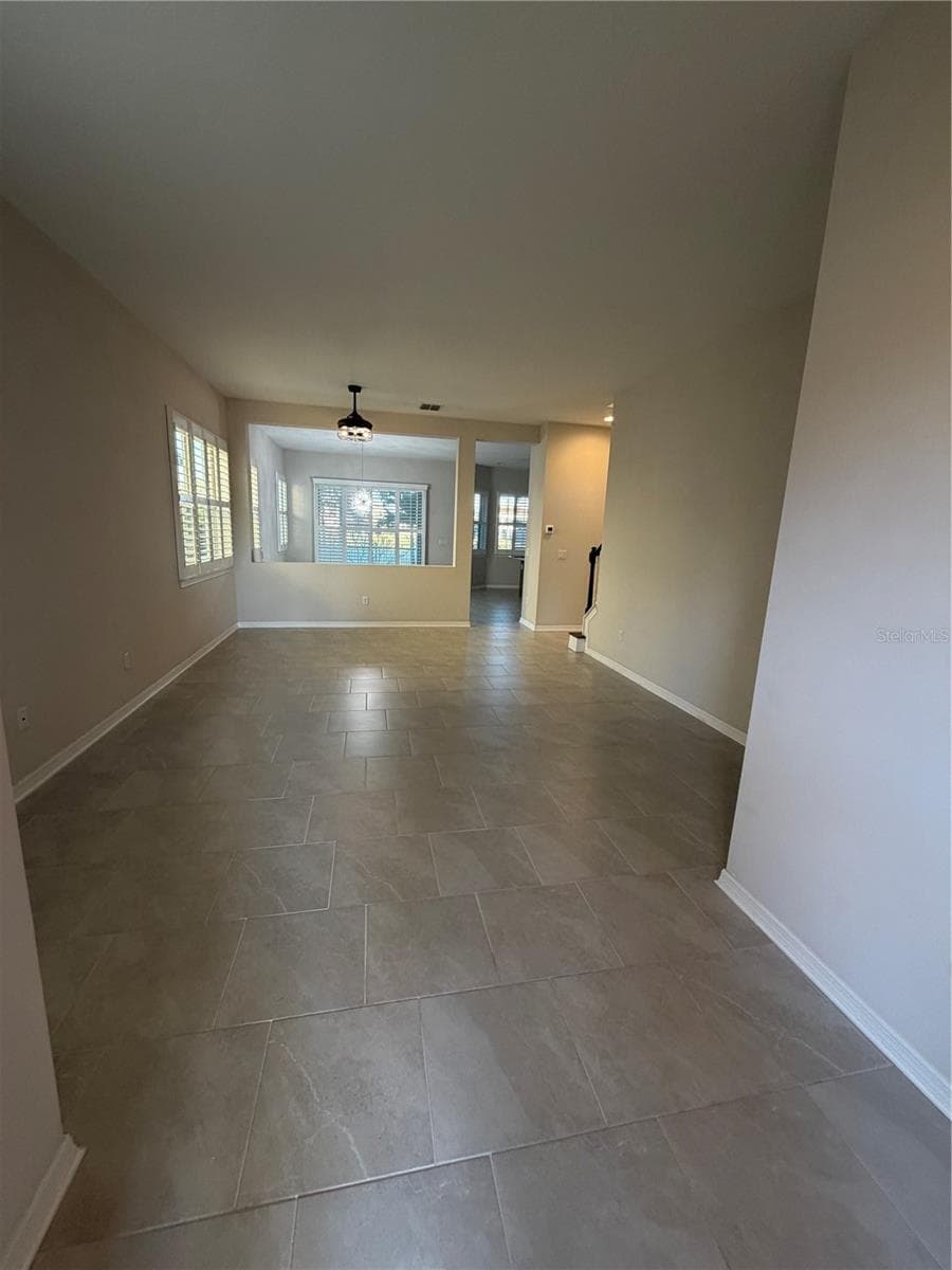 Single Family Residence at 13183 WOODFORD ST, ORLANDO, photo 5 of 37