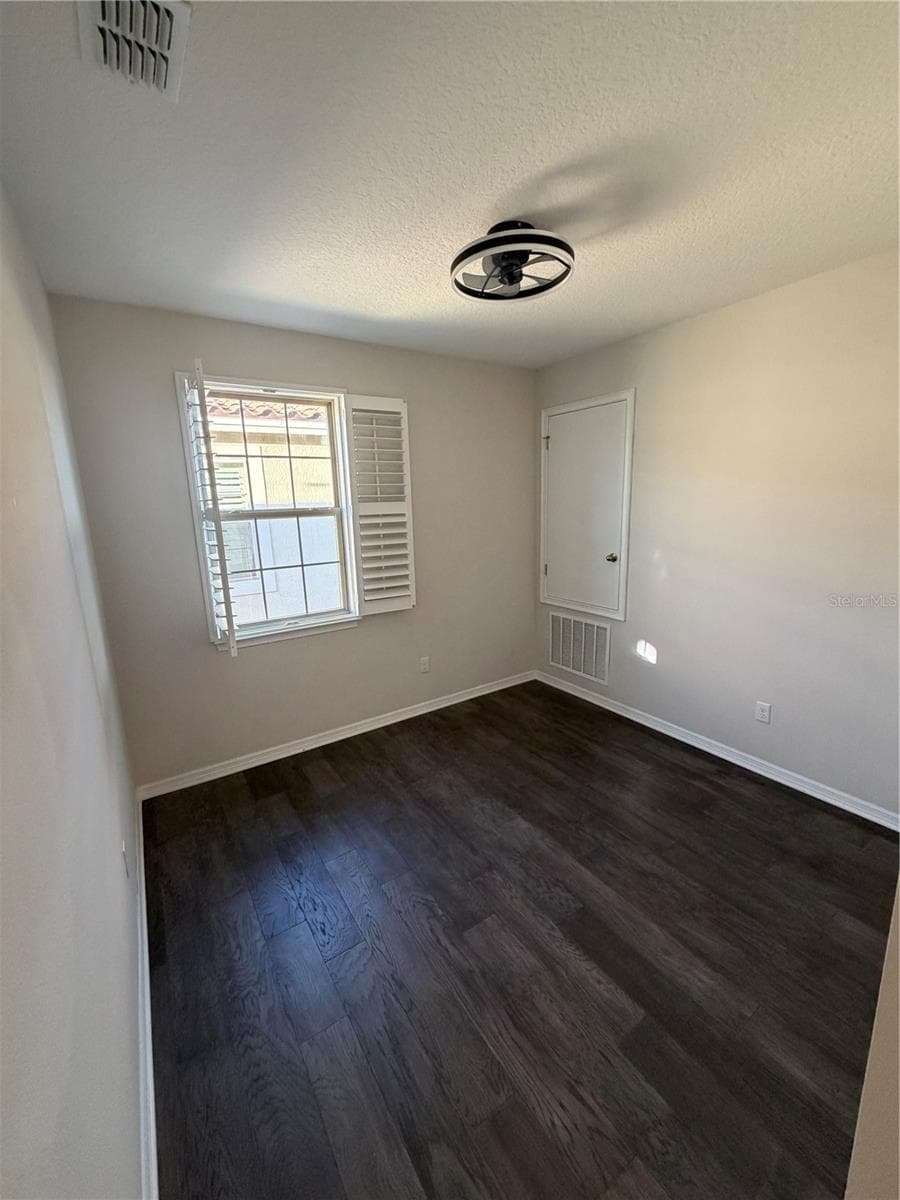 Single Family Residence at 13183 WOODFORD ST, ORLANDO, photo 22 of 37