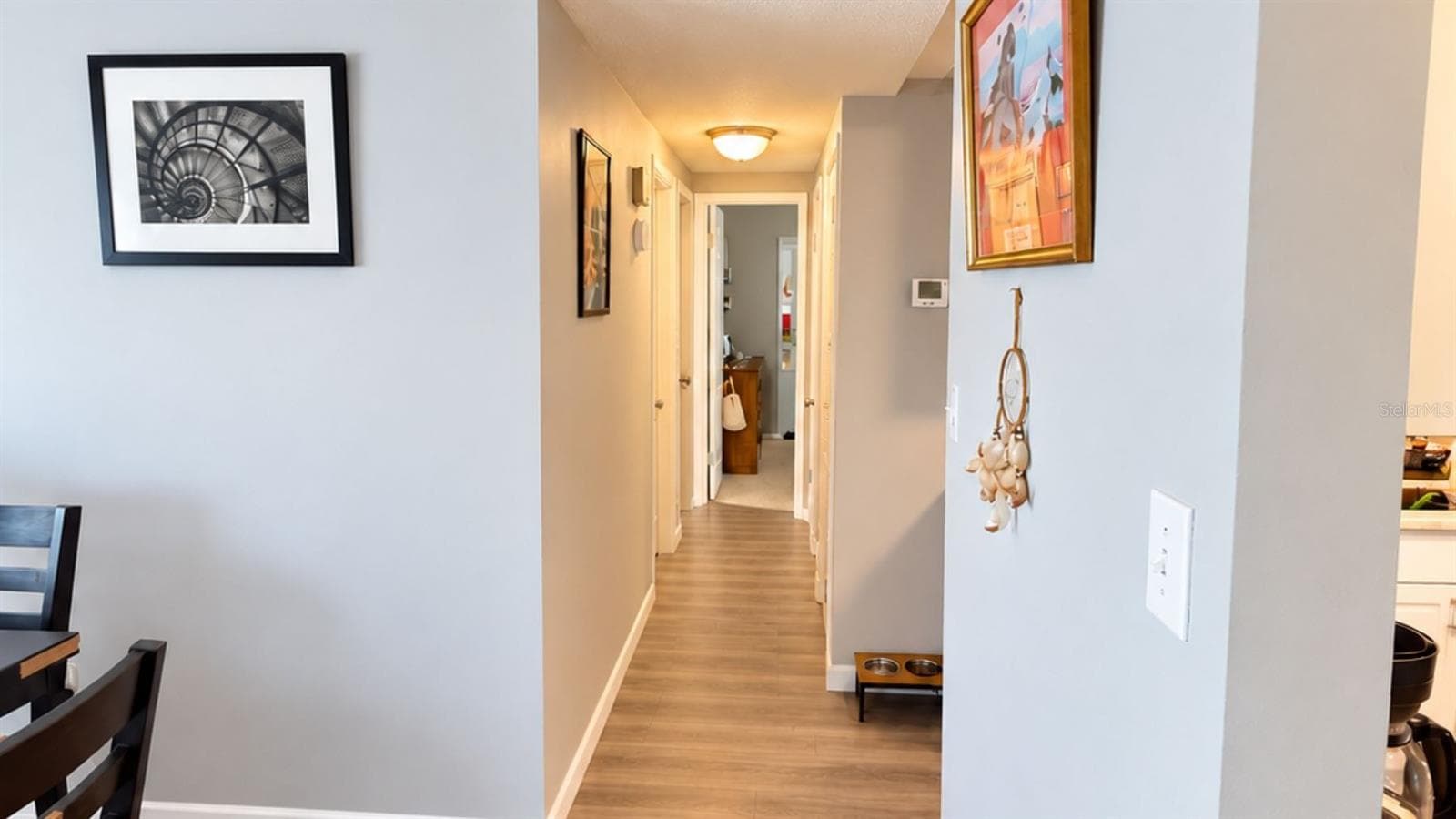An easy-flowing floor plan provides comfortable everyday living and entertaining space. - 8514 93RD AVE, SEMINOLE