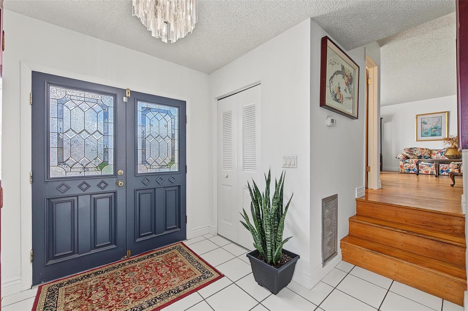 Single Family Residence at 8239 VASSAR CIR, TAMPA, photo 6 of 35