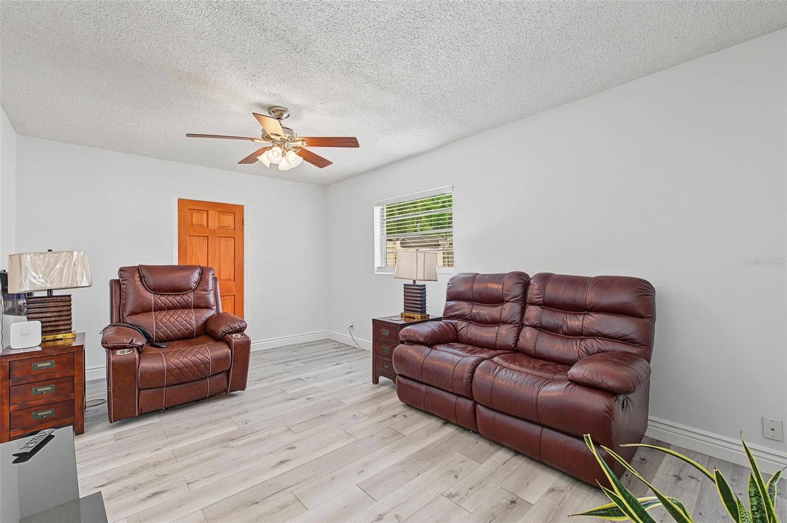 Single Family Residence at 8239 VASSAR CIR, TAMPA, photo 8 of 35