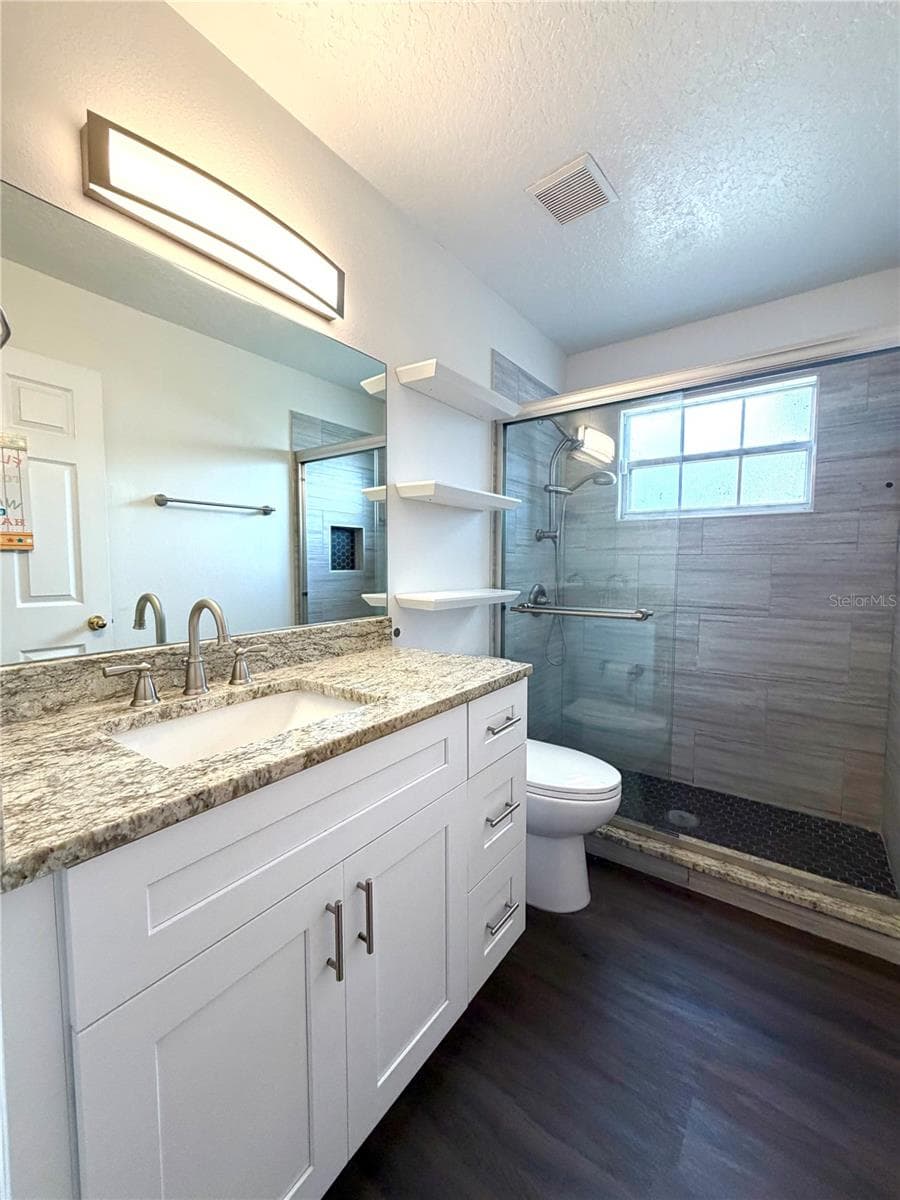 Upstairs bathroom - 2409 TREYMORE DR, ORLANDO