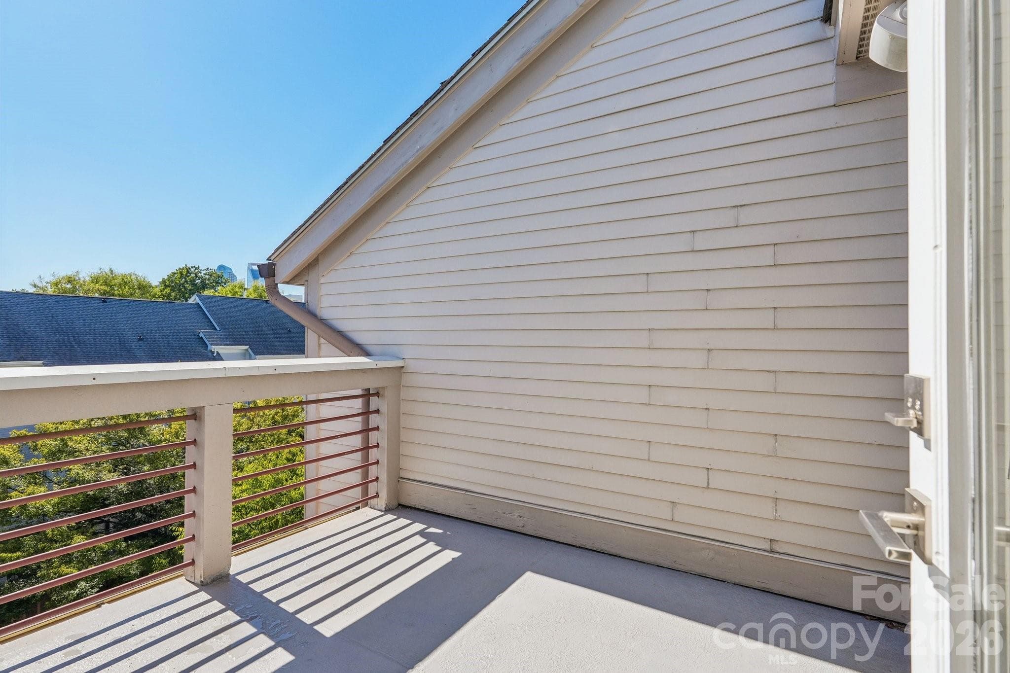 Condominium at 664 Garden District Drive, Charlotte, photo 34 of 47