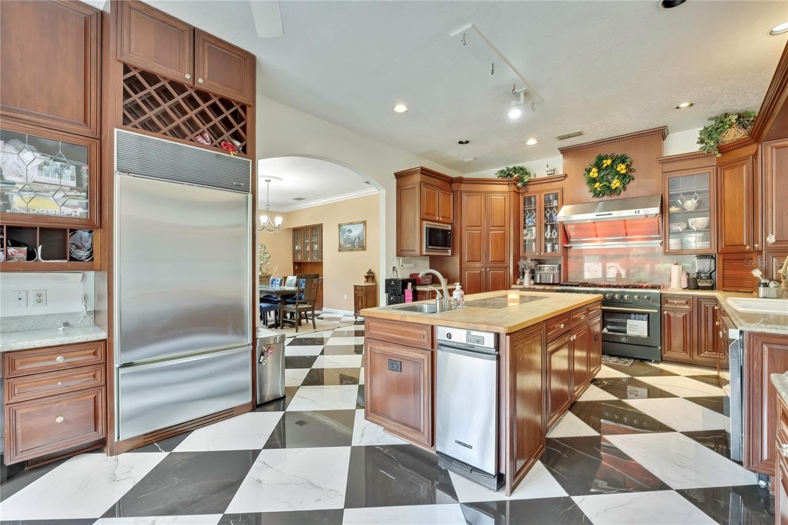 Single Family Residence at 5037 WILLOW OAK LN, SPRING HILL, photo 19 of 109