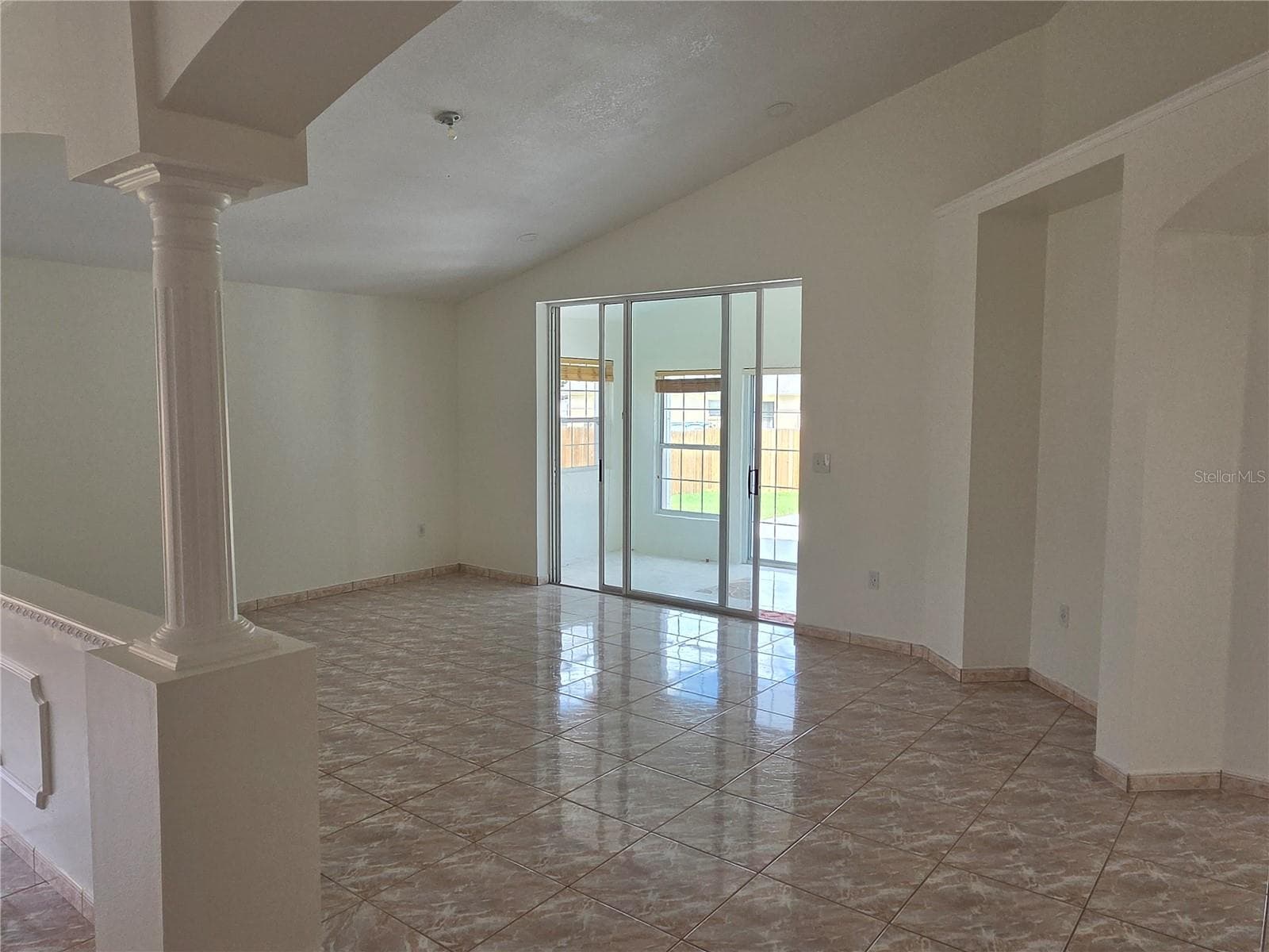 Single Family Residence at 2525 HIKERS CT, KISSIMMEE, photo 17 of 51