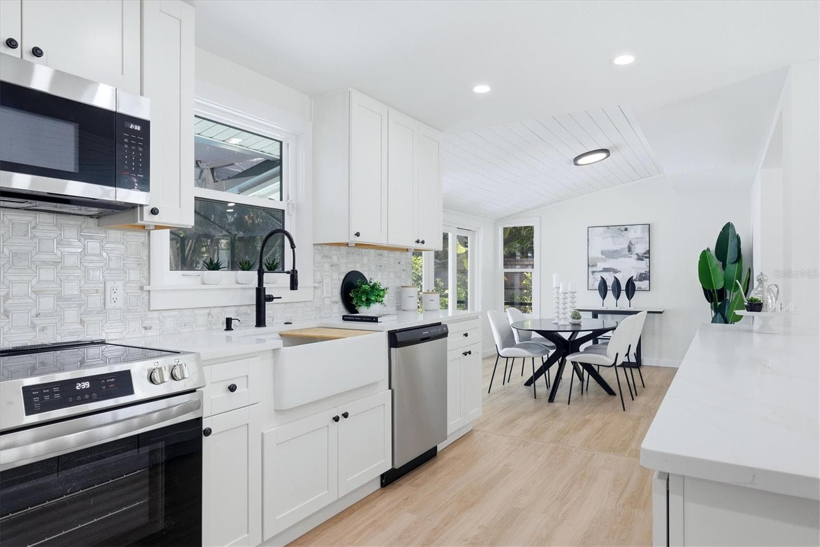 Single Family Residence at 512 SANTE JOSEPH ST, VENICE, photo 9 of 59