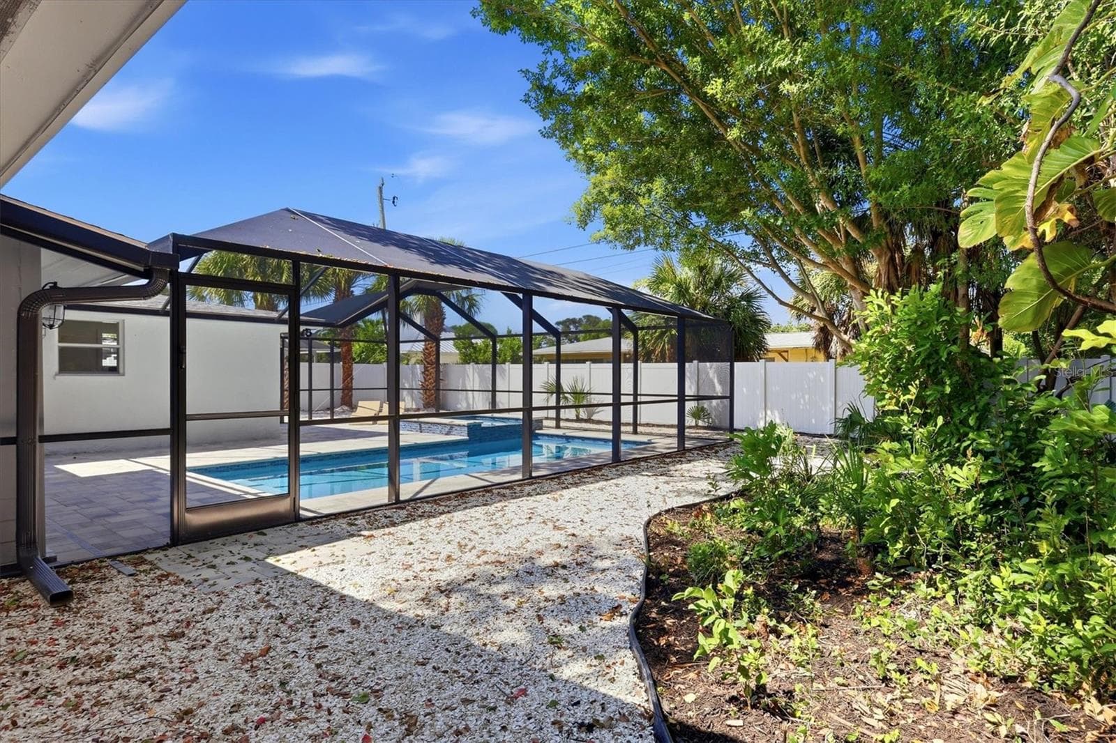 Single Family Residence at 512 SANTE JOSEPH ST, VENICE, photo 31 of 59