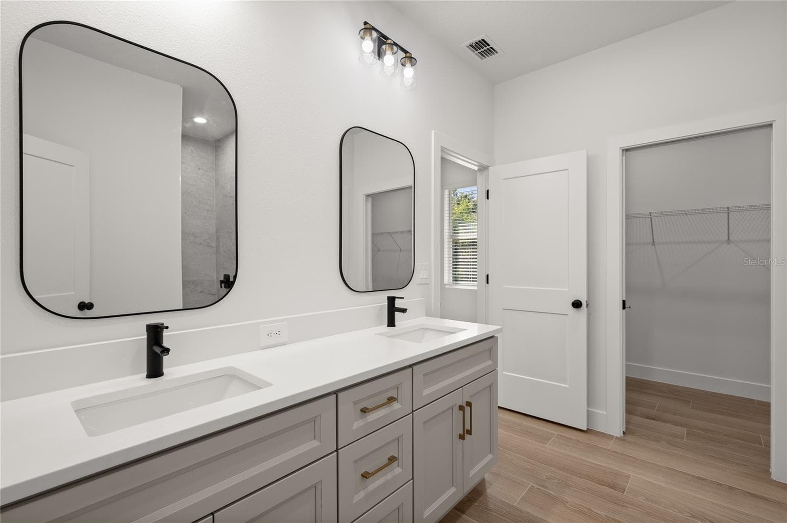 Single Family Residence at 63 ALICANTE RD, DEBARY, photo 15 of 60