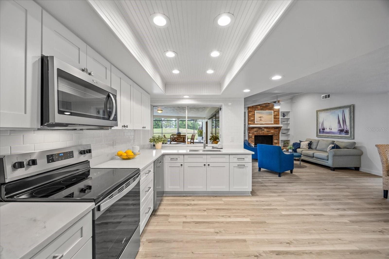 Single Family Residence at 2900 SANDPIPER PL, CLEARWATER, photo 11 of 51