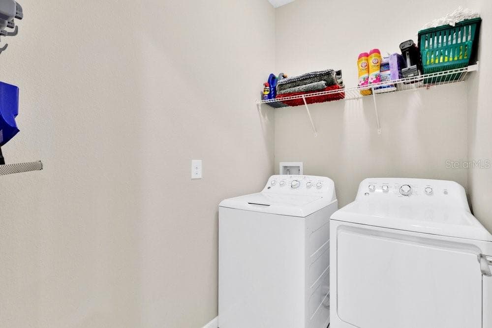 Single Family Residence at 914 FALLON HILLS DR, HAINES CITY, photo 18 of 36