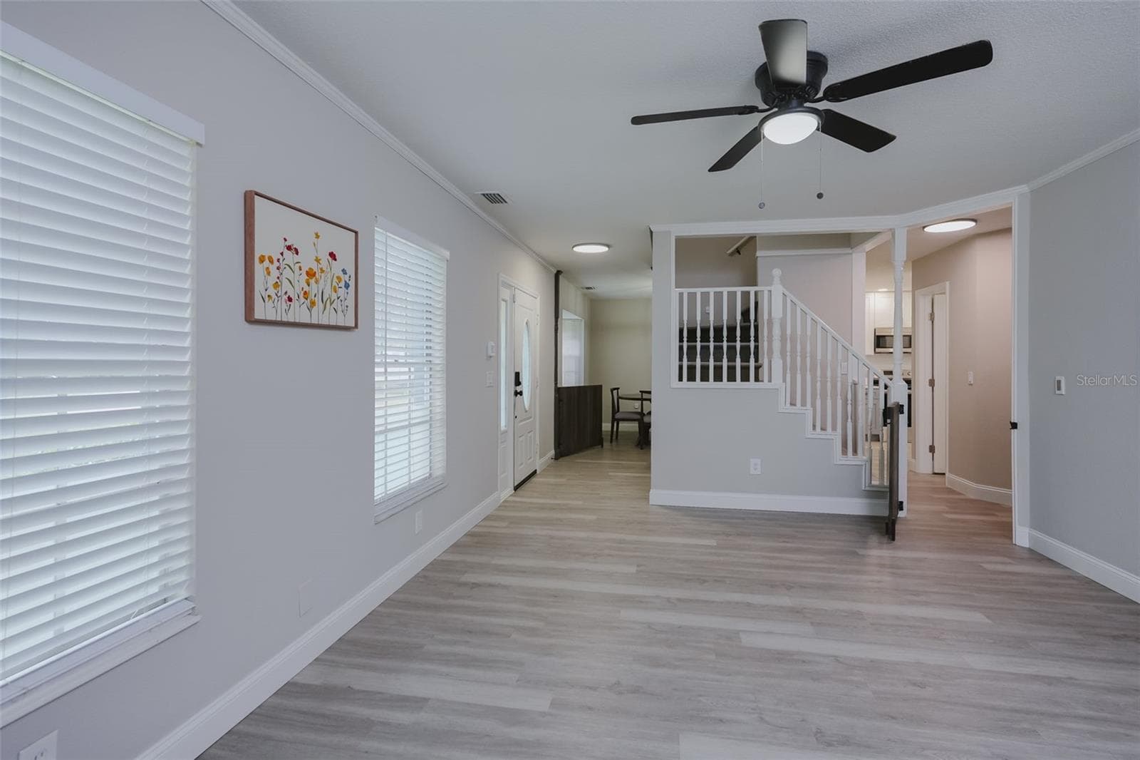 Grand room/ Living - 16606 FOREST PARK DR, LUTZ