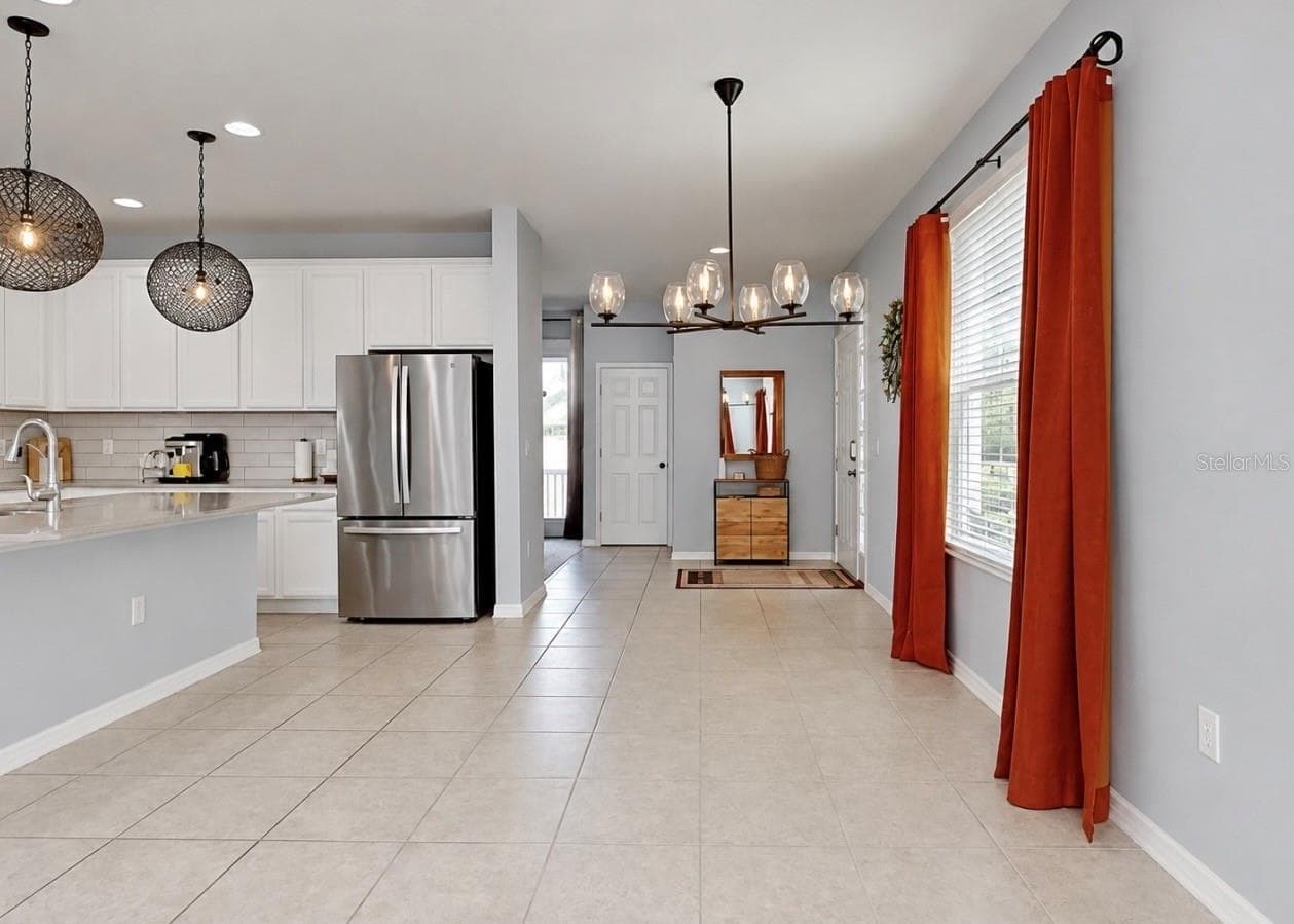 Townhouse at 6273 CAMINO DR, APOLLO BEACH, photo 12 of 68