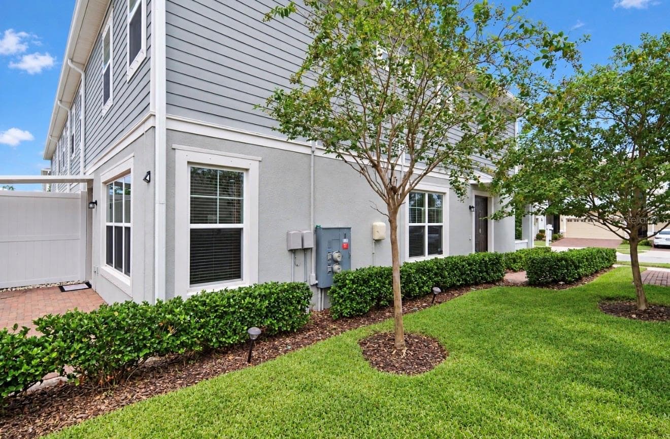 Townhouse at 6273 CAMINO DR, APOLLO BEACH, photo 47 of 68