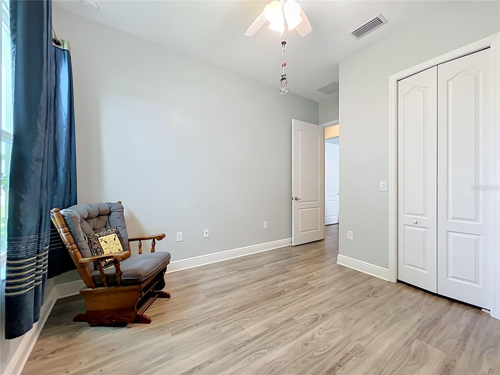 Bedroom 2 with walk in closet - 2595 JOLENA DR, MELBOURNE