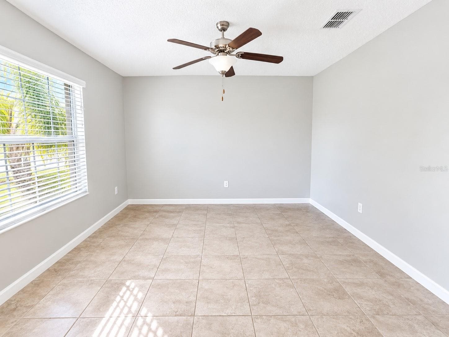 Den/Flex - 16844 PEACEFUL VALLEY DR, WIMAUMA