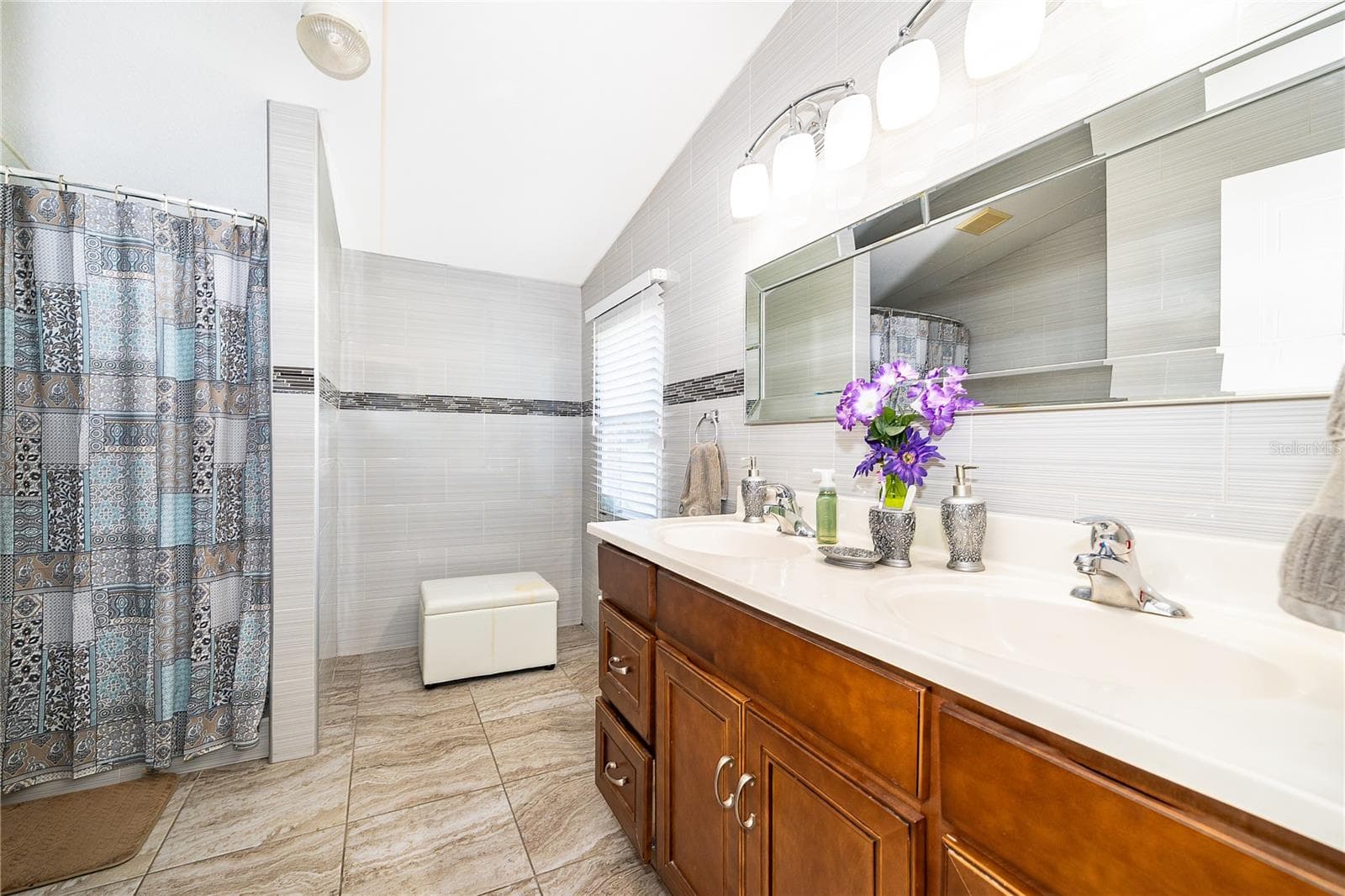 Manufactured Home at 2721 DOWNING DR, KISSIMMEE, photo 17 of 31