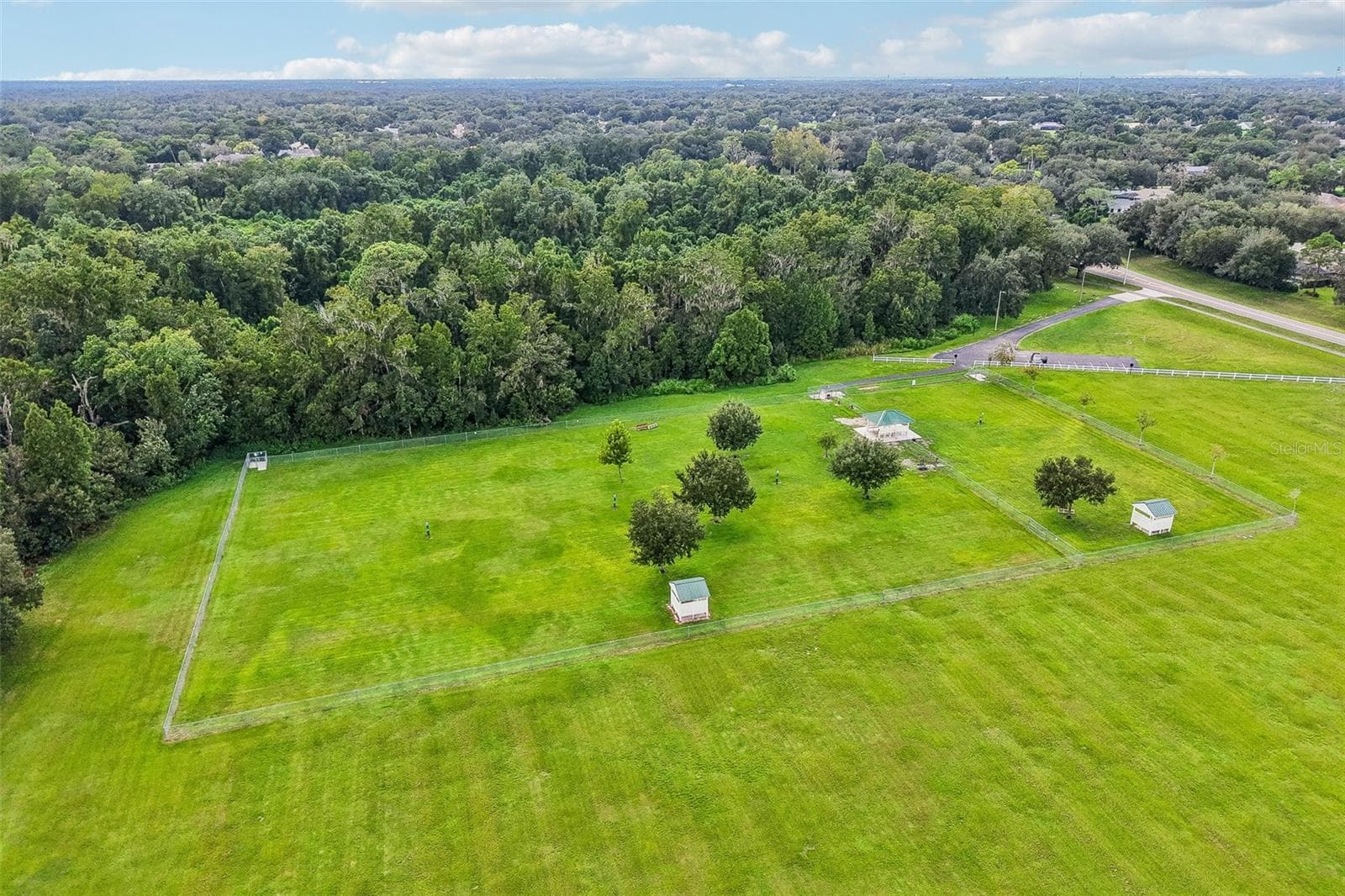 Community Amenities - - 3503 OAK CLUB CT, PLANT CITY