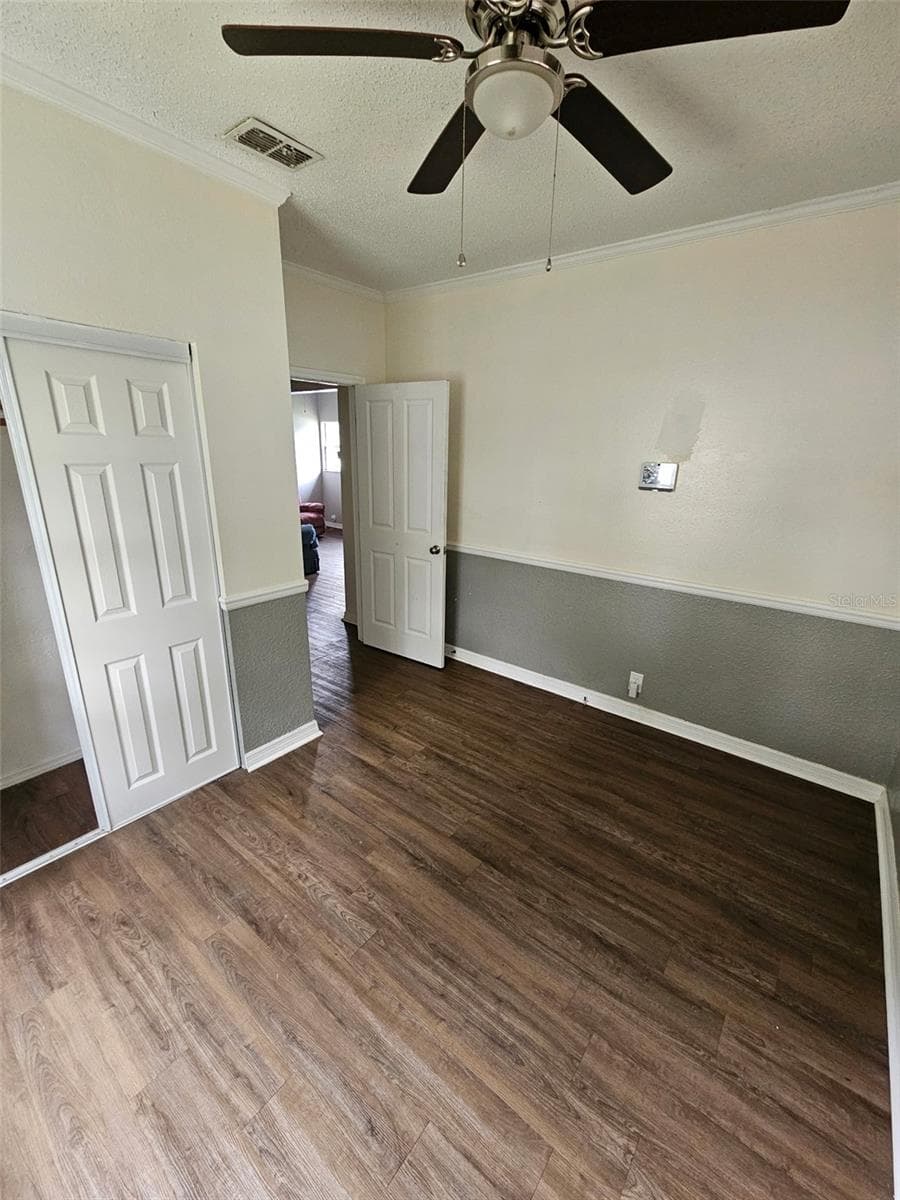 Single Family Residence at 220 DIXIE HWY, AUBURNDALE, photo 7 of 14