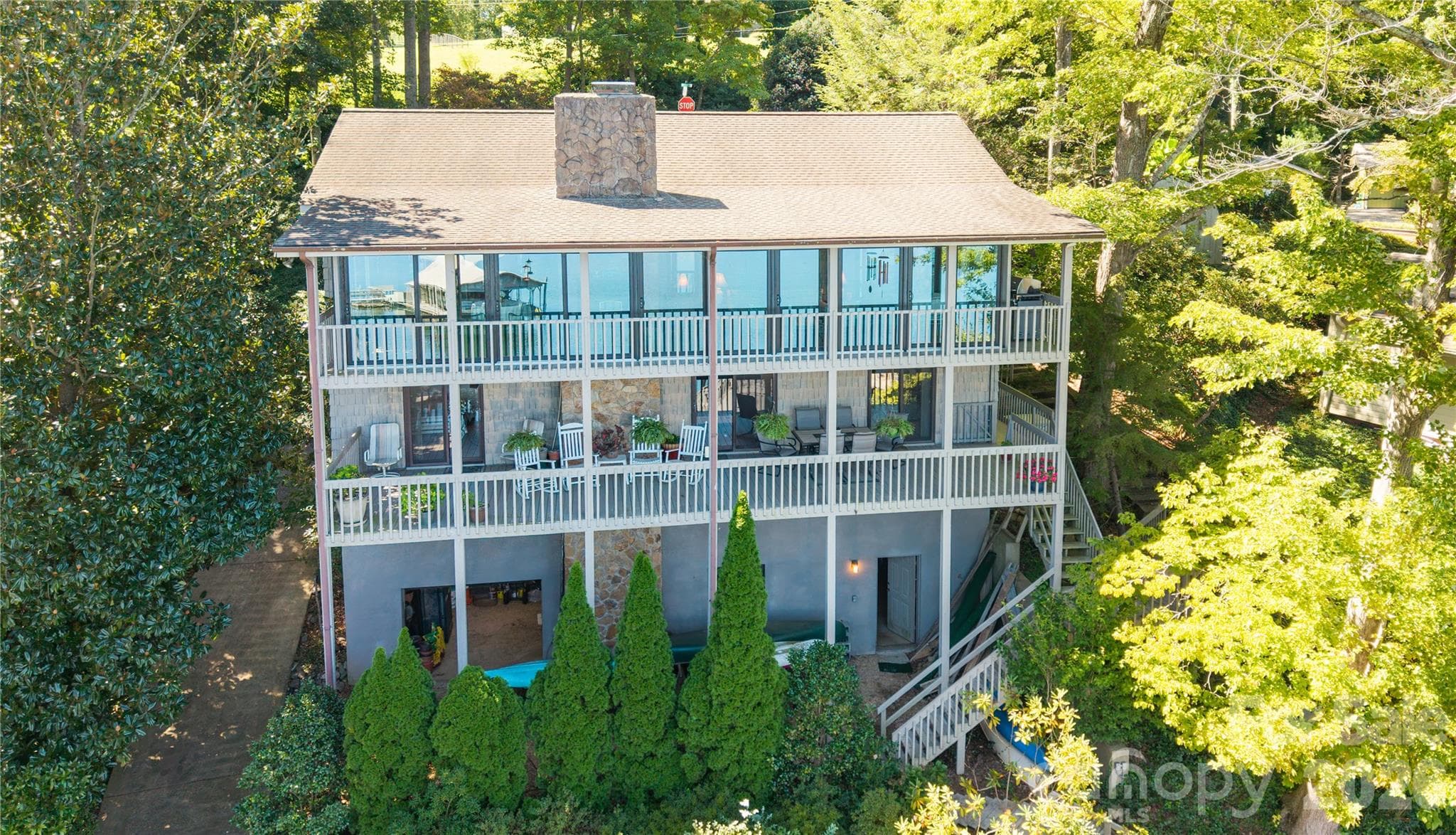 2231 N Point Drive