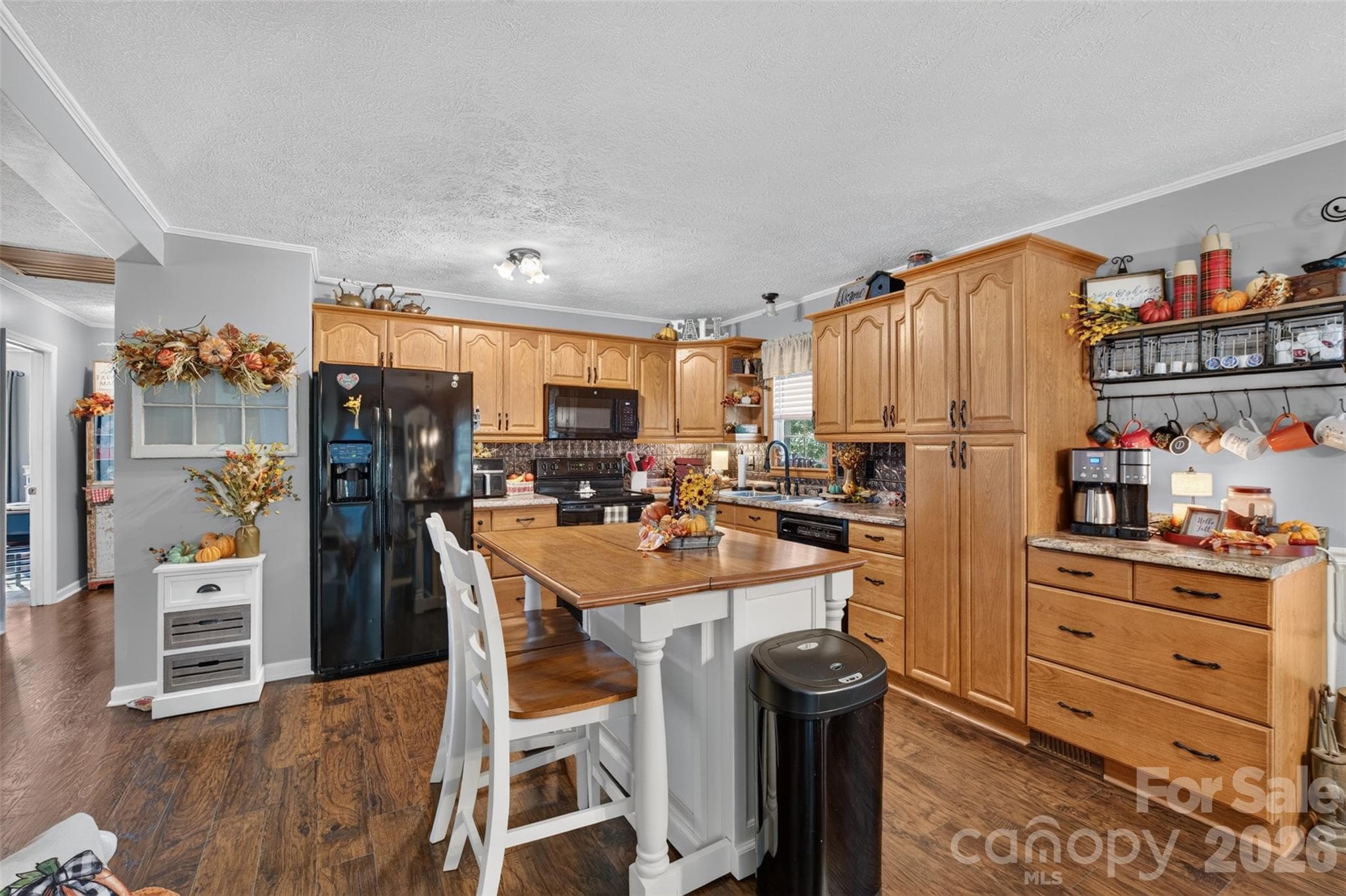 Single Family Residence at 4425 Littlejohn Church Road, Lenoir, photo 9 of 26