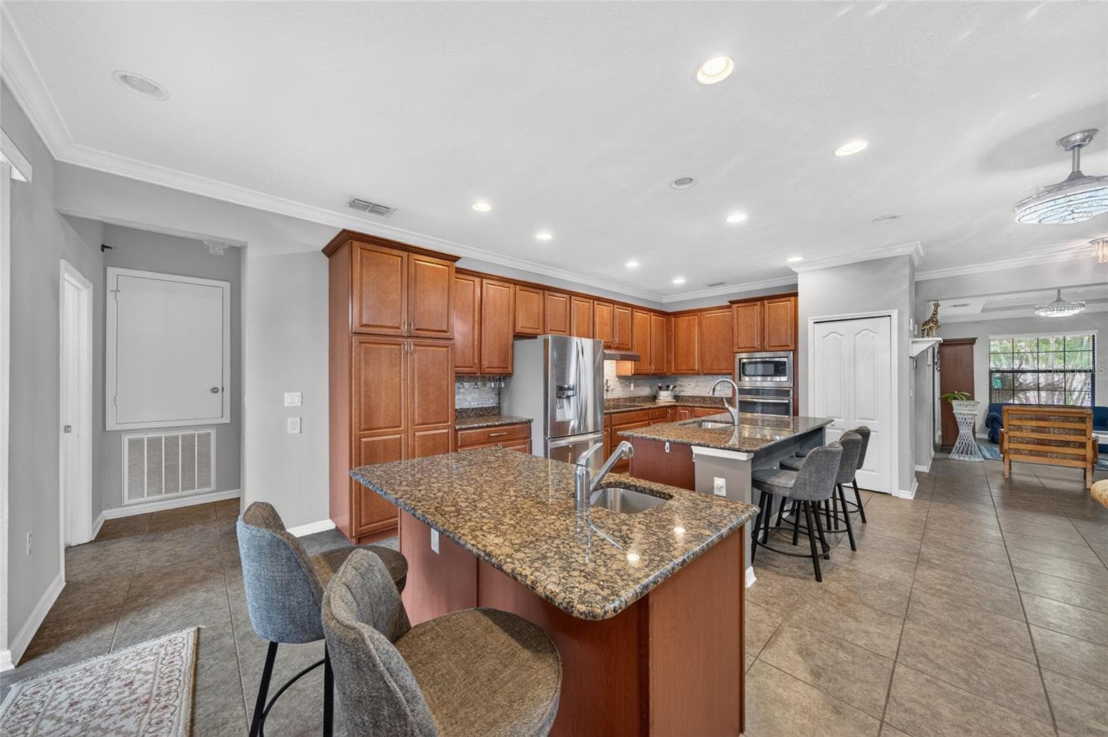 Single Family Residence at 4054 RIVER BANK WAY, PORT CHARLOTTE, photo 14 of 37
