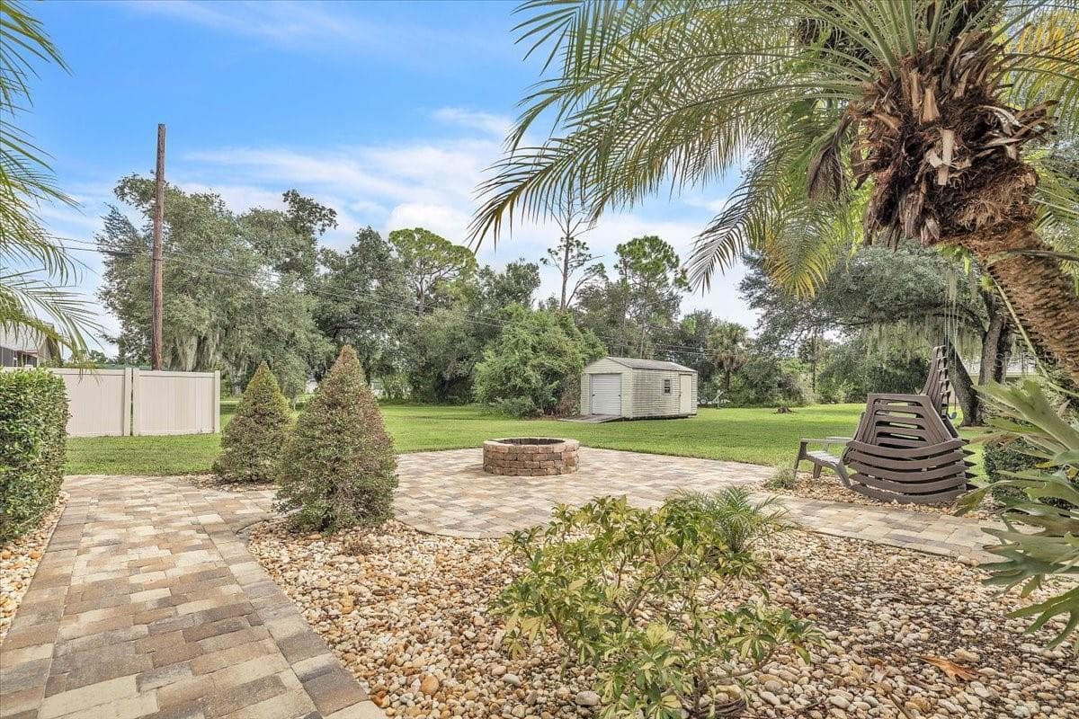 Single Family Residence at 21238 HUBBARD AVE, PORT CHARLOTTE, photo 36 of 50