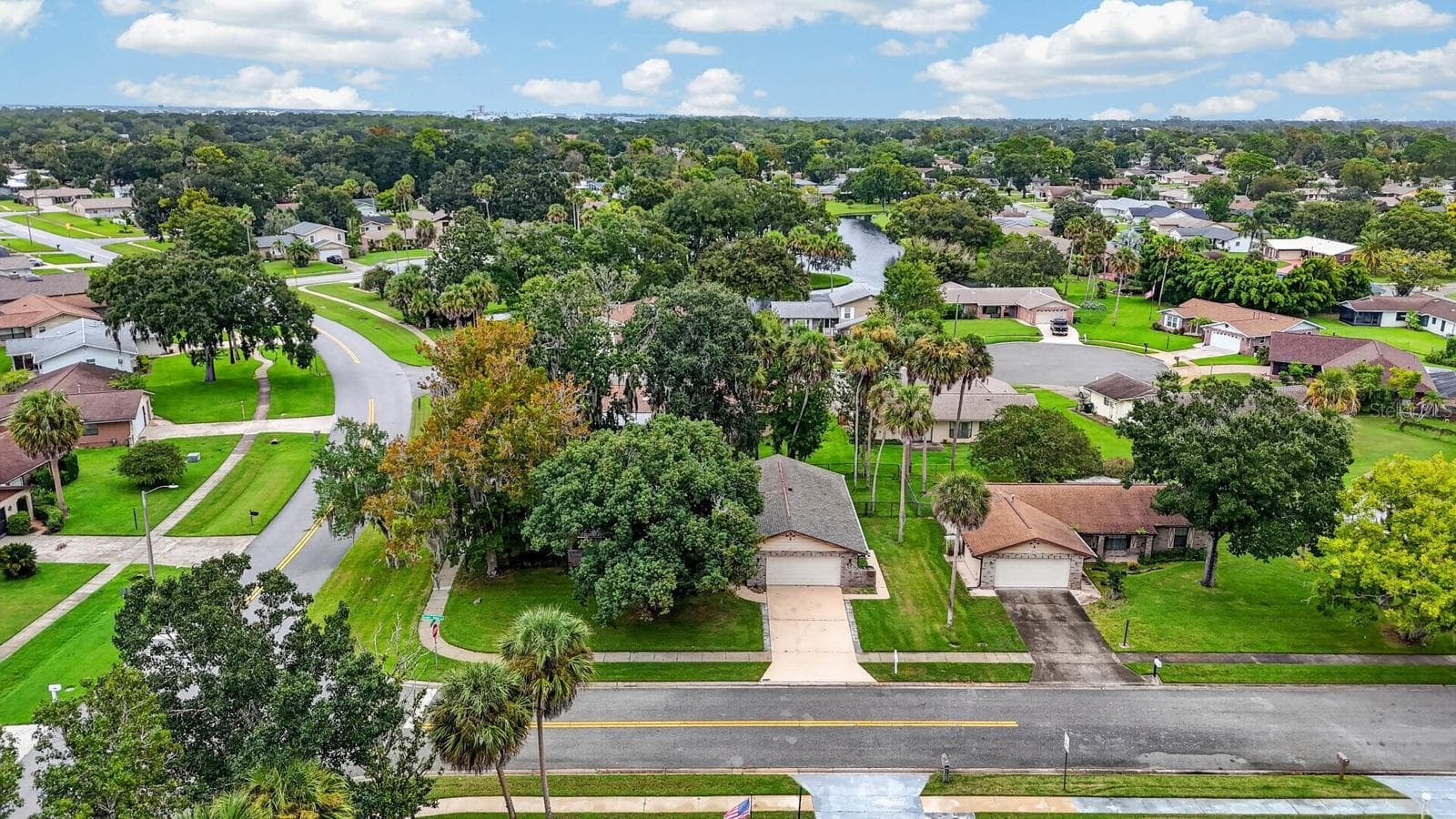 Aerial View of Home and Neighborhood - 319 QUAKER RIDGE DR, DAYTONA BEACH