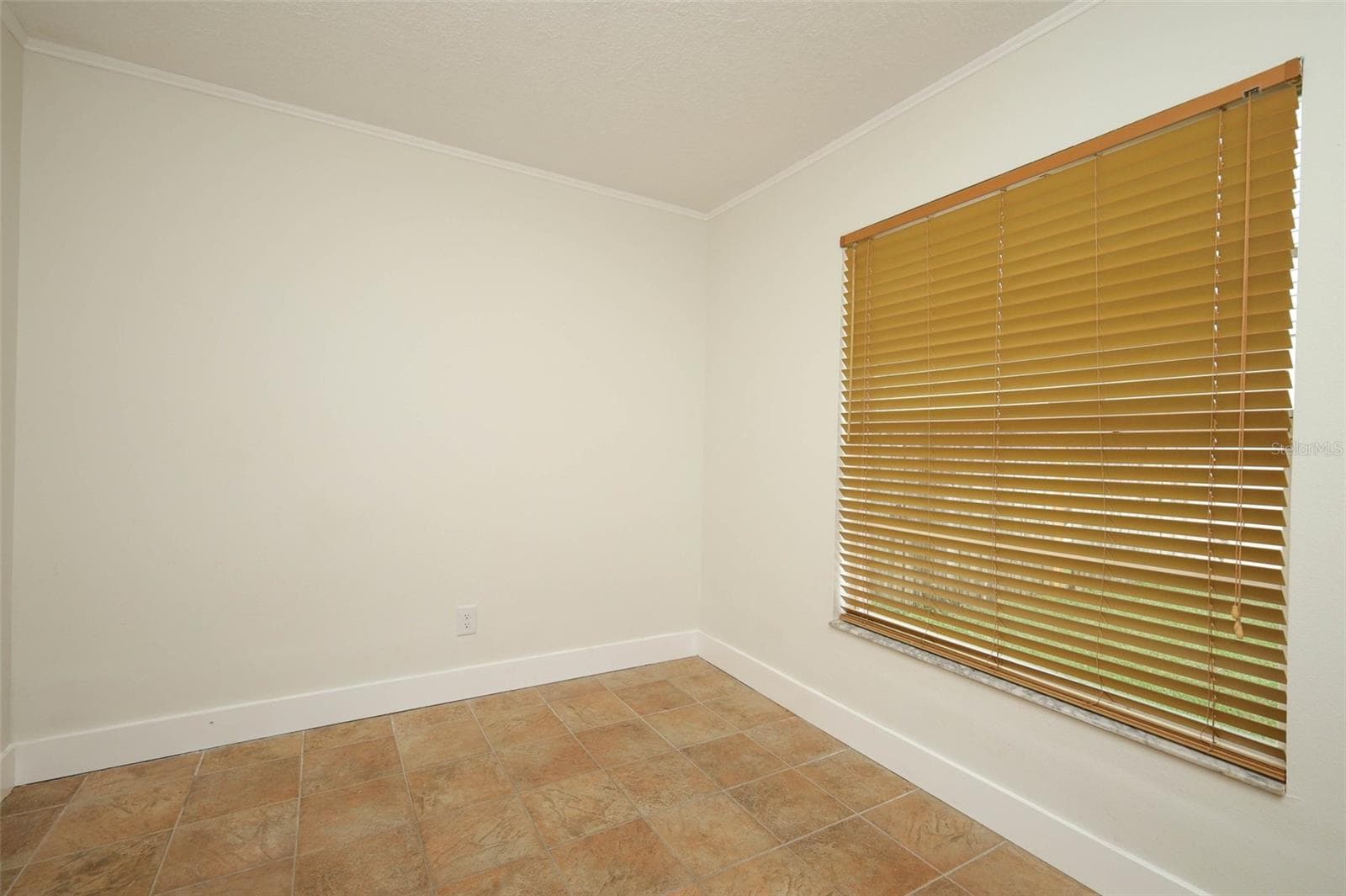 Single Family Residence at 1093 KELLY CREEK CIR, OVIEDO, photo 9 of 66